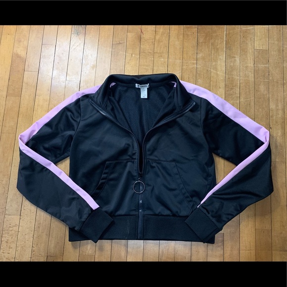 forever 21 crop xip up jacket in pink and black - Picture 2 of 9